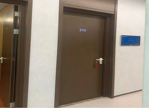 学校门——教室门